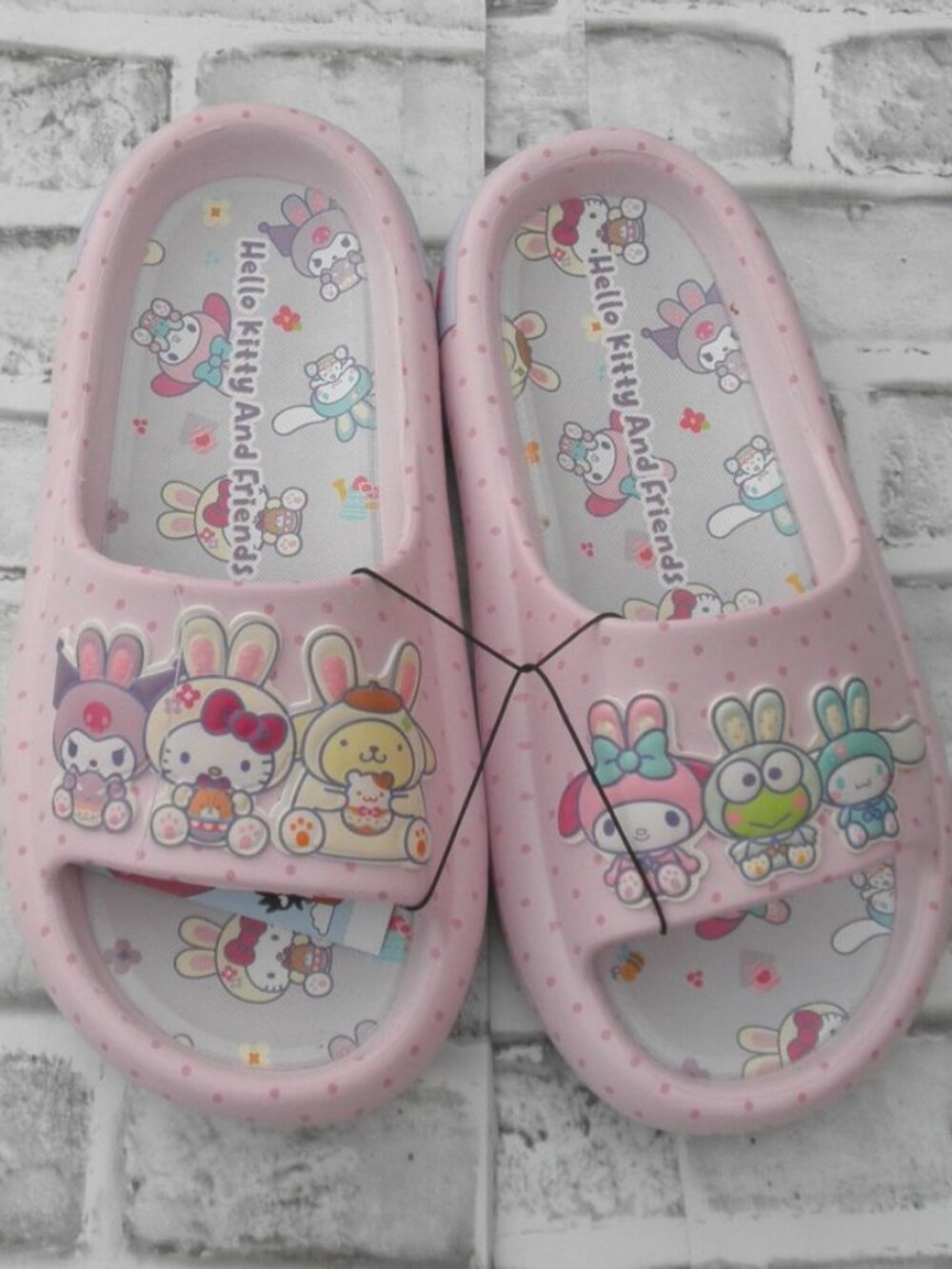 NEW by HELLO KITTY & FRIENDS EASTER, WOMEN'S SLIDES, SANDALS, PINK SIZE 9 MEDIUM